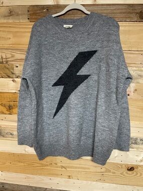 eesome size M/L Gray Knit Crewneck Soft Sweater with Charcoal Lightening Bolt
